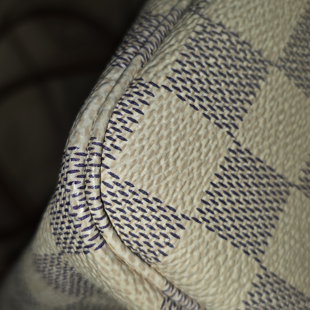 Authentic Louis Vuitton Neverfull PM - Picture 7 of 12
